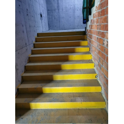 普通砼樓梯成品保護